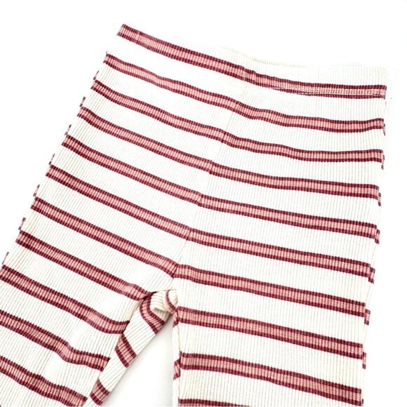 Jessica Simpson Ribbed Flare Pants & Old Navy Eyelet Smocked Top Outfit 18 Month - Picture 6 of 8